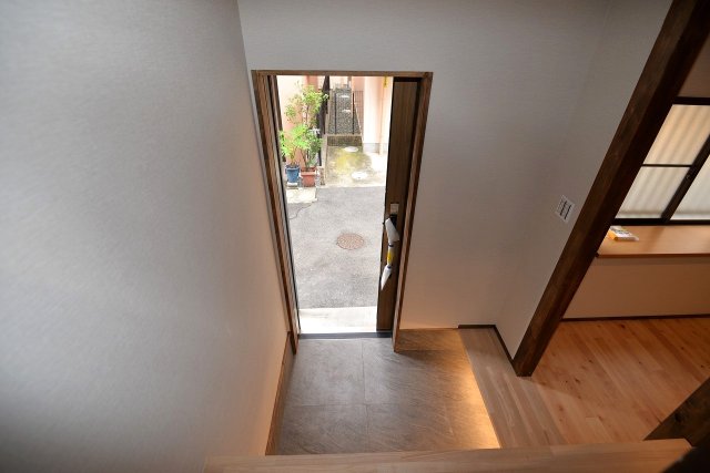 玄関　玄関スペース