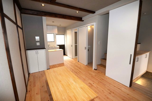 建物外観　1階リビング