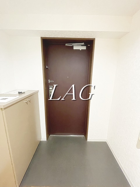 玄関　玄関です。