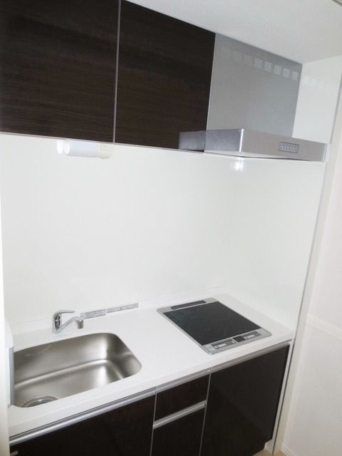 キッチン　★ＩＨシステムキッチン設置済み★