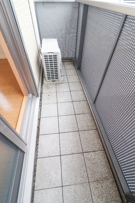 バルコニー　図面と現状に相違がある場合には現状を優先