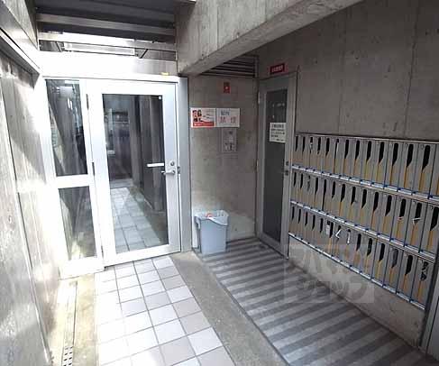 セキュリティ　オートロック付です。