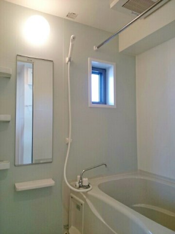 バス・シャワールーム　お風呂です