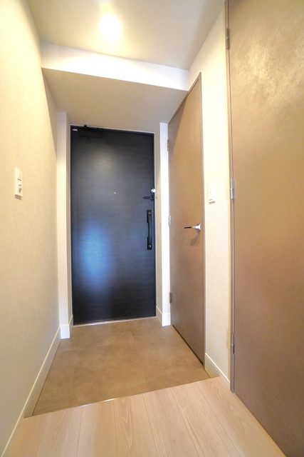 玄関　※写真は同タイプ住戸です。