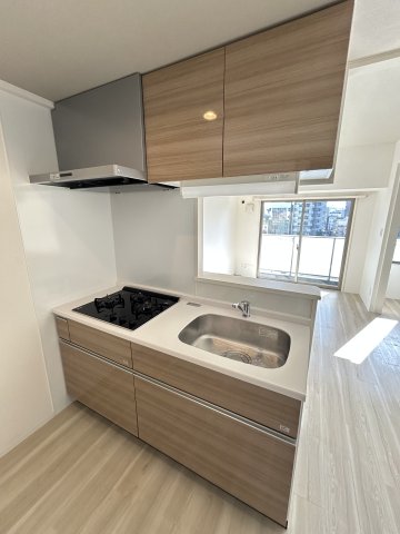 キッチン　※同物件別号室参考写真