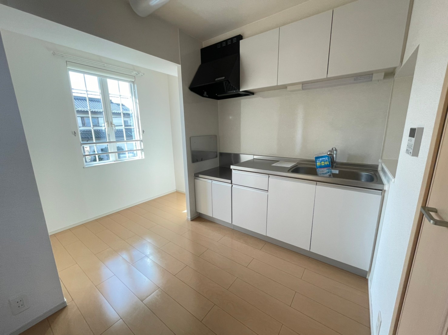 キッチン　同建物別号室