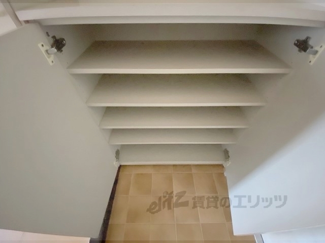 収納　下駄箱