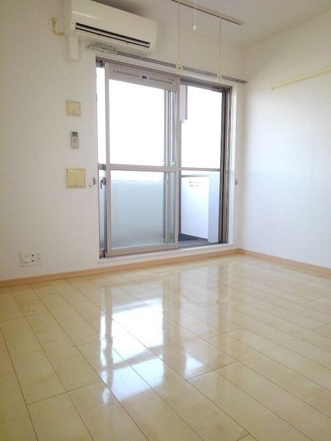 居室・リビング　☆居室