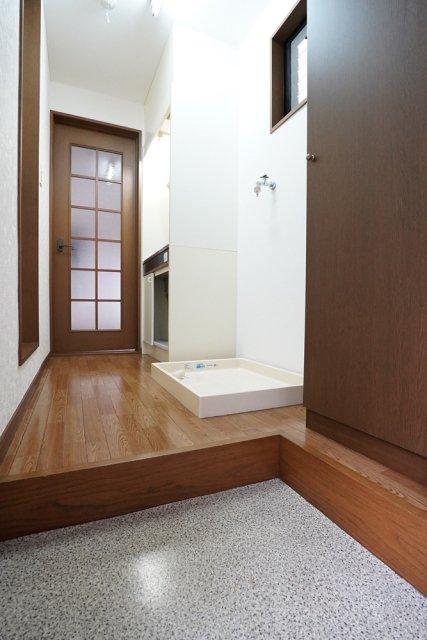 玄関　シンプルで使いやすい玄関です