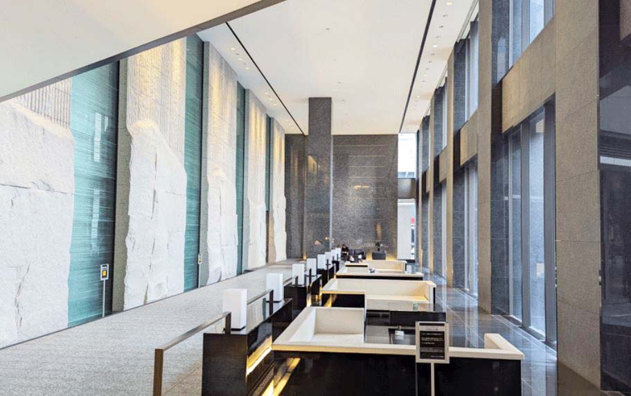 ロビー　★分譲マンションならではの、高級感あるロビー★