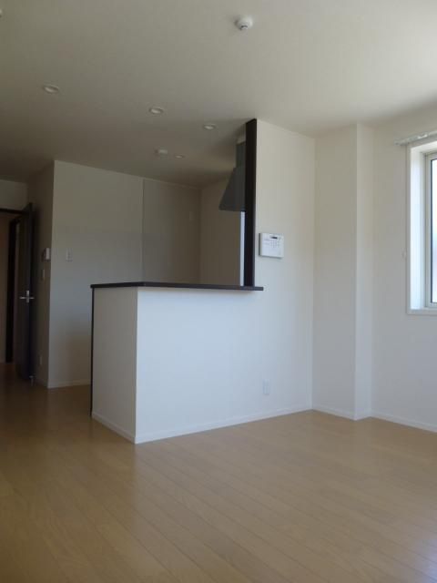 居室・リビング　☆明るい居間☆