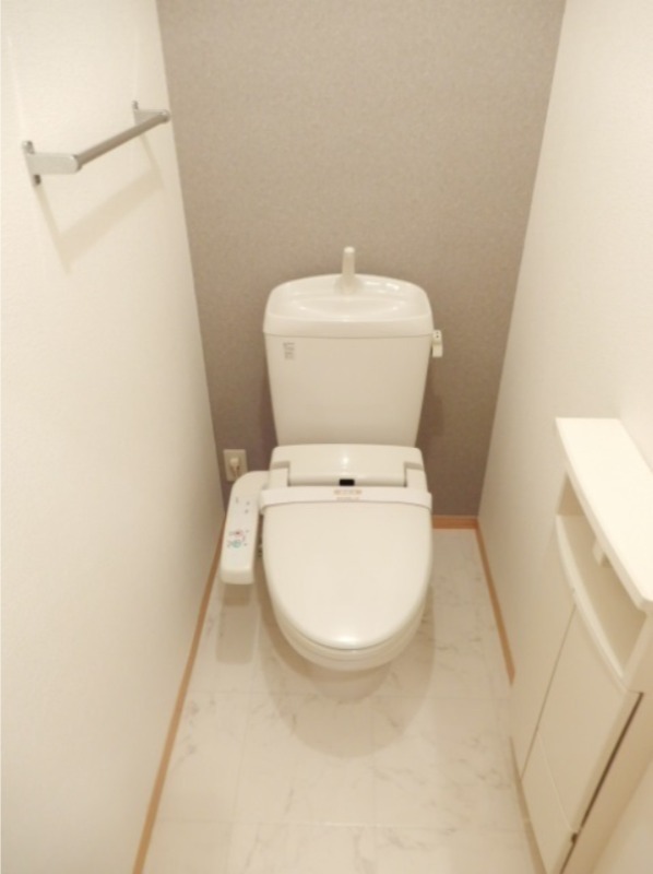 トイレ　図面と現状に相違がある場合には現状を優先