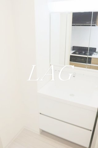 洗面設備　洗面台です。（同仕様です。）