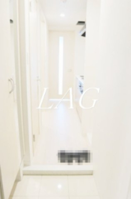 玄関　玄関です。（同仕様です。）