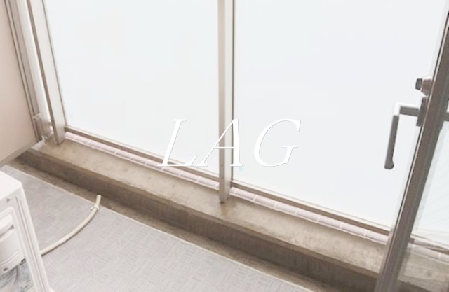 バルコニー　バルコニーです。（同仕様です。）