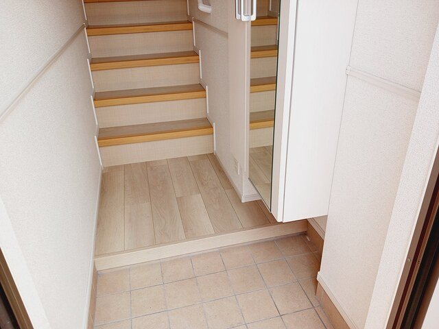 玄関　きれいな玄関です