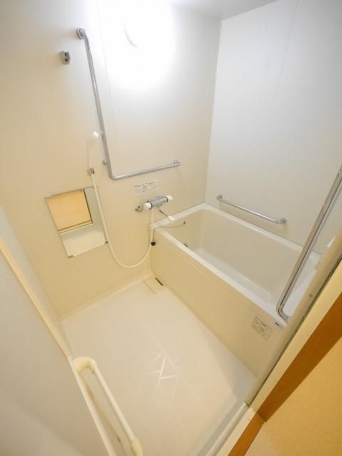 バス・シャワールーム　☆同タイプ部屋別号室イメージ☆