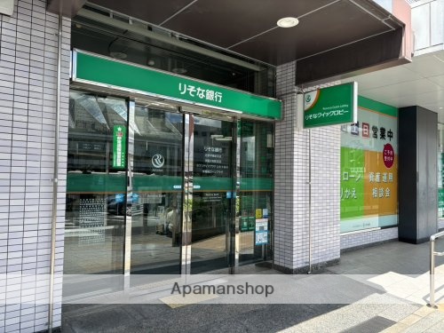 銀行　りそな銀行　近鉄学園前支店（銀行）まで498m