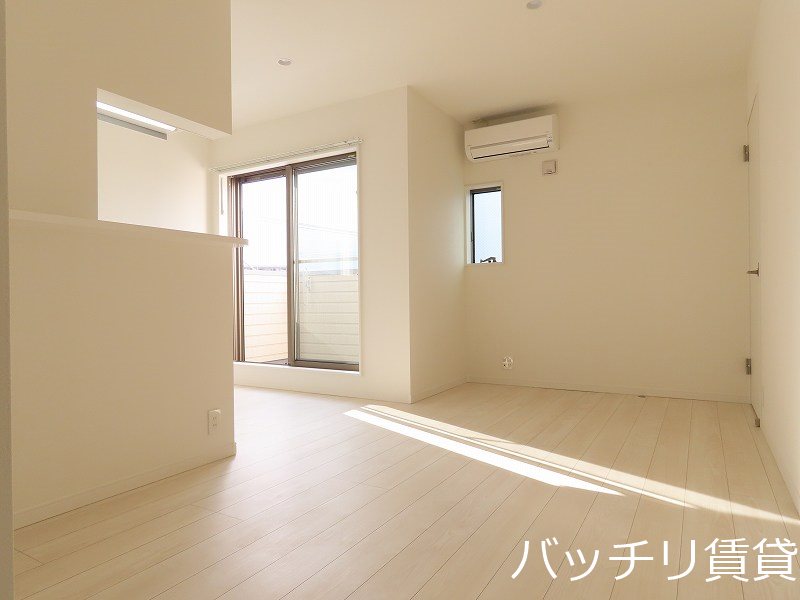 居室・リビング　別号室イメージの為、現状を優先致します