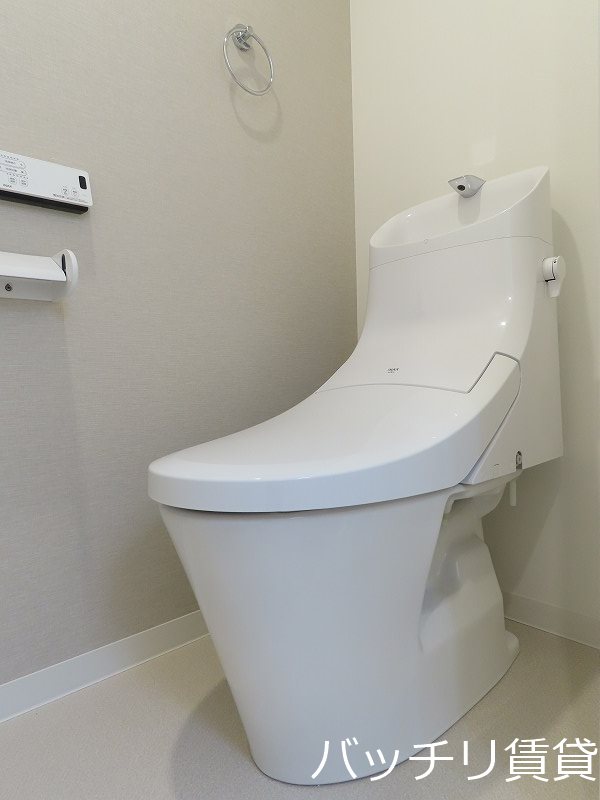 トイレ　別号室イメージの為、現状を優先致します