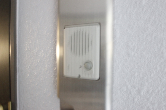 セキュリティ　※別室の写真を使用しております※