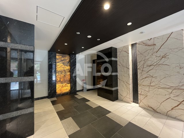 ロビー　エスリード新大阪グランファースト　ロビー