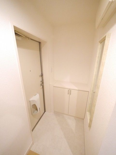 玄関　★お問い合わせはタウンハウジングまで★