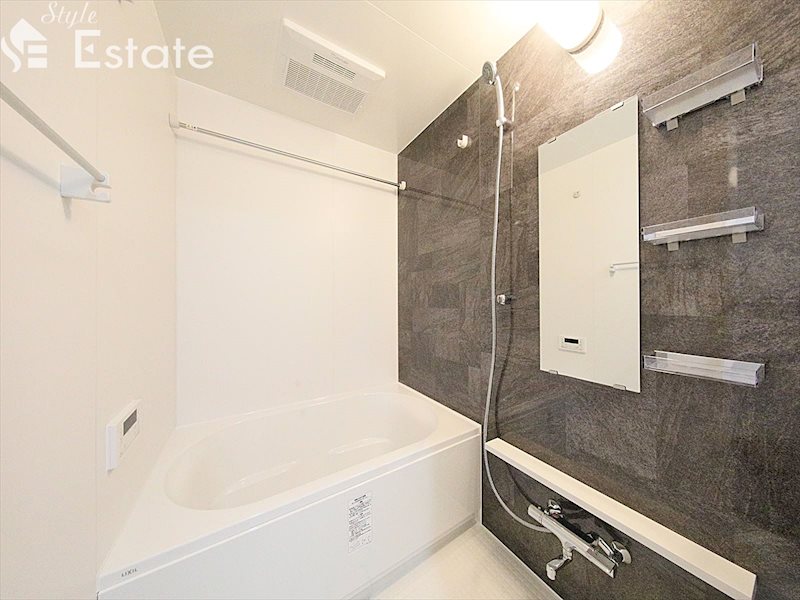 バス・シャワールーム　同仕様内装