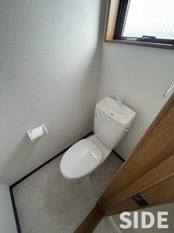 トイレ　※別号室参考画像