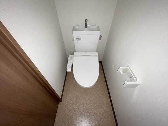 トイレ　※別号室の写真使用