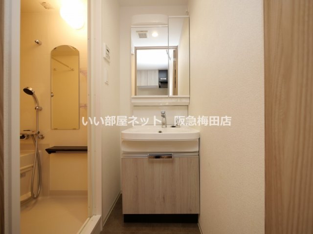 洗面設備　画像と現状が異なる場合は現状優先となります。