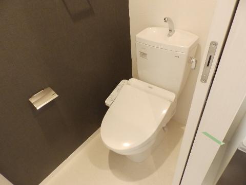トイレ　シャワー付トイレ