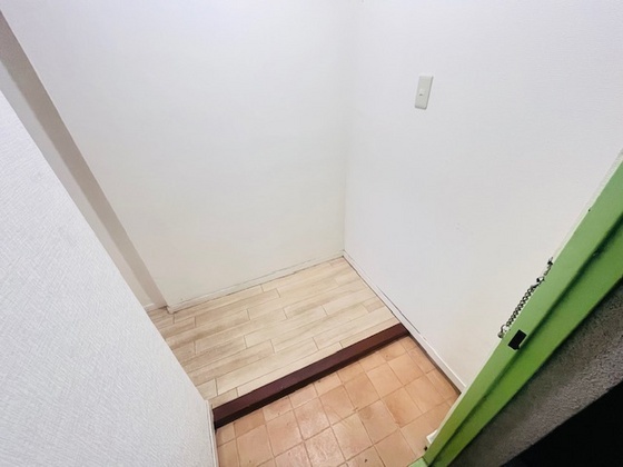 玄関　※別の部屋の写真です