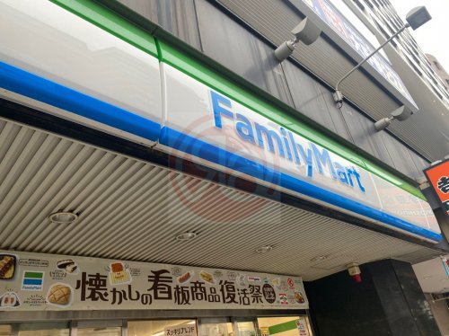 コンビニ　ファミリーマート 田辺店（コンビニ）まで183m