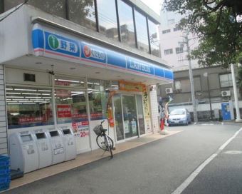 コンビニ　ローソン 東大井六丁目店（コンビニ）まで417m