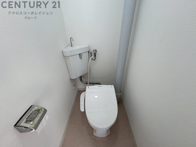 トイレ　ウォシュレット付いてます！