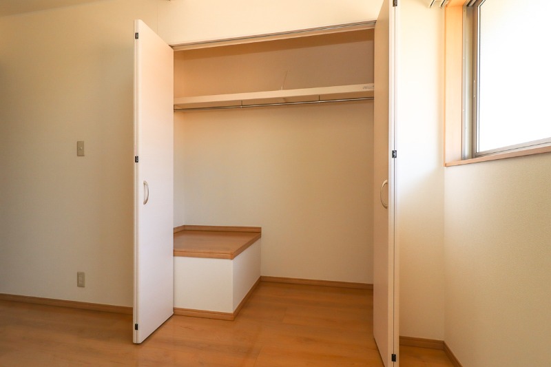 収納　図面と現状に相違がある場合には現状を優先