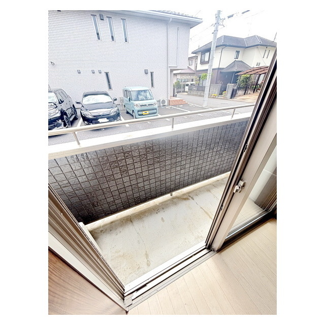 バルコニー　幅があり使いやすいバルコニー