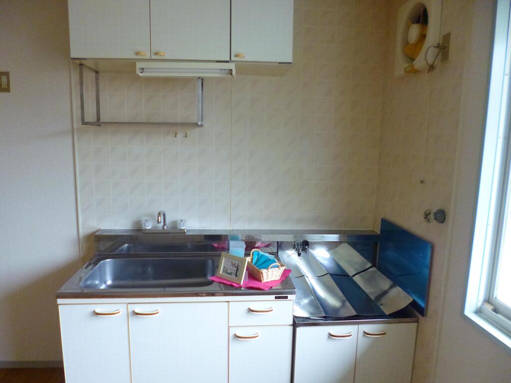 キッチン　別室参考写真となります。（反転タイプ）