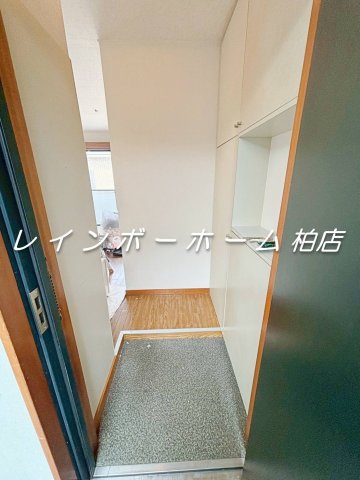 玄関　きれいな玄関です