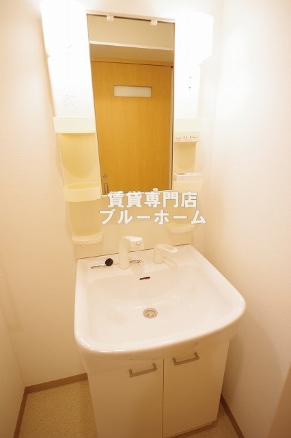 洗面設備　独立洗面台あります！
