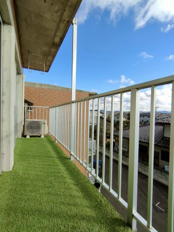 バルコニー　ベランダ(人工芝設置)