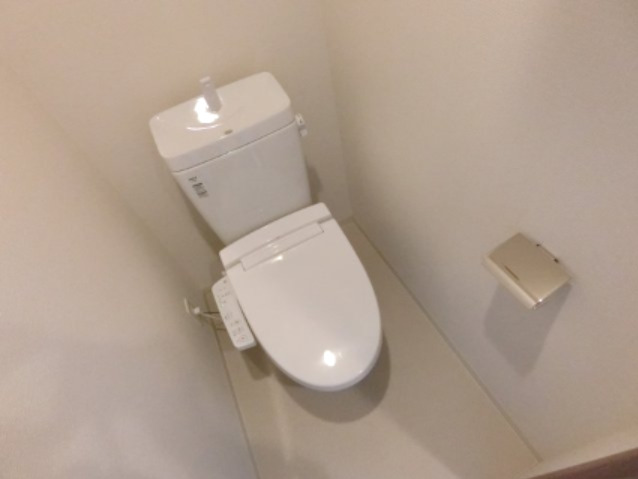 トイレ　詳細は、RISUMO江坂本店→06-6155-7137まで♪