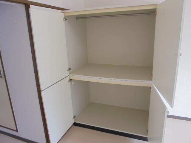 収納　可動式で動かせます