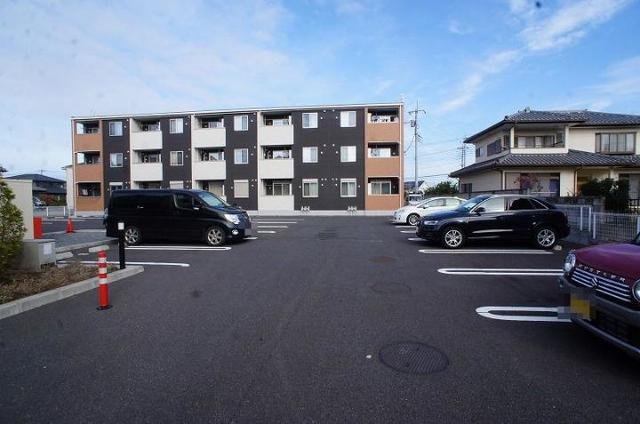 駐車場　カースペースがあります