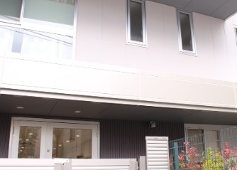 幼稚園・保育園　さくらさくみらい富岡（幼稚園・保育園）まで56m