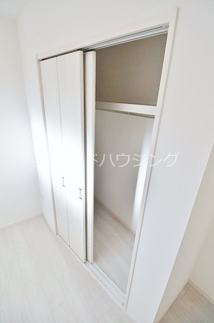 収納　ウォークインクローゼット