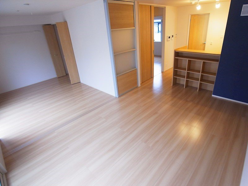 居室・リビング　同物件別部屋参考写真