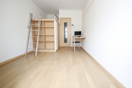 居室・リビング　※別部屋の写真です