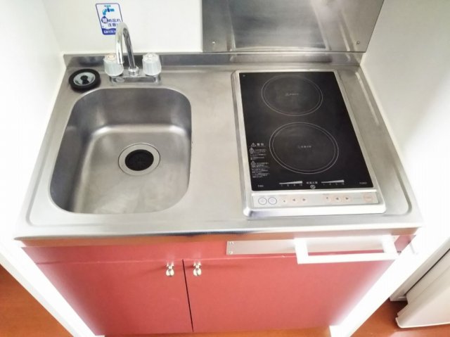 キッチン　同タイプの物件写真になります。